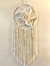 Load image into Gallery viewer, Macrame Flower Wall Decor
