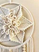 Load image into Gallery viewer, Macrame Flower Wall Decor
