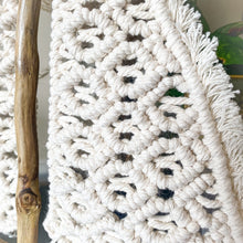 Load image into Gallery viewer, Macrame & Driftwood Sailboat