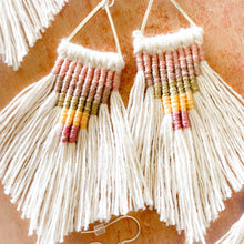 Load image into Gallery viewer, Subtle Color Macrame Earrings