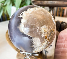 Load image into Gallery viewer, Fluorite Sphere